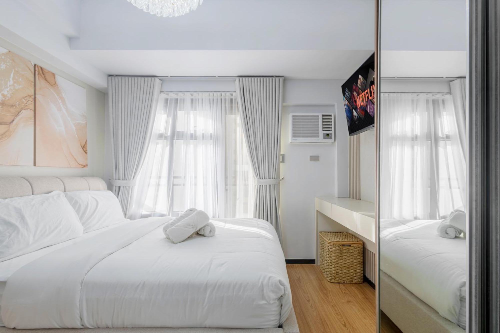 The Radiance Manila Bay Aparthotel Pasay Exteriör bild