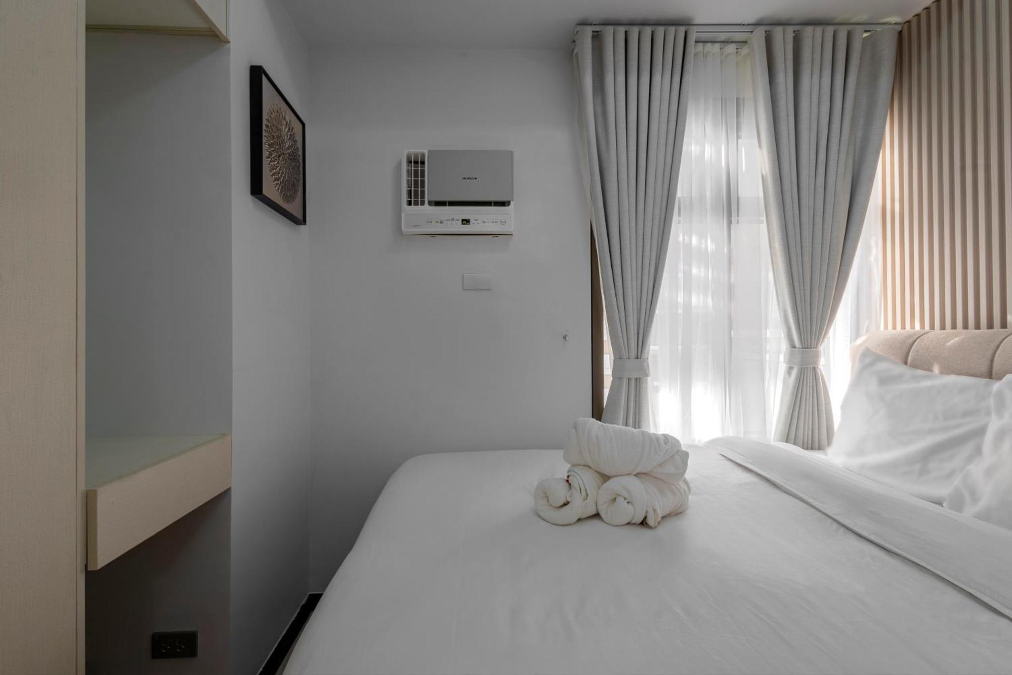 The Radiance Manila Bay Aparthotel Pasay Exteriör bild
