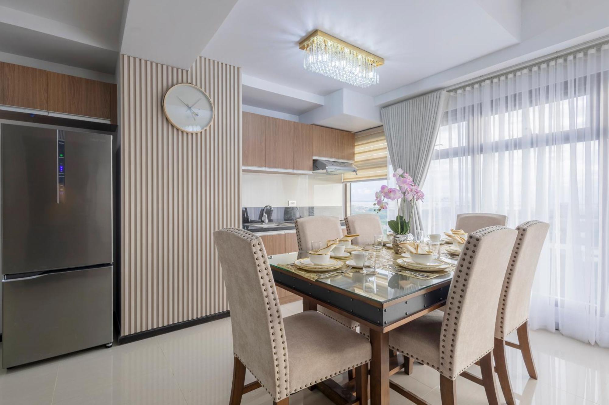 The Radiance Manila Bay Aparthotel Pasay Exteriör bild